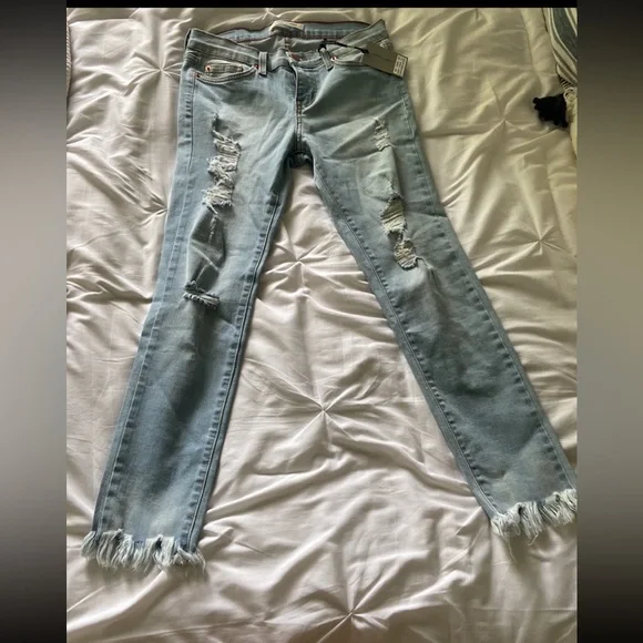 Angry Rabbit Jeans - Picture 3 of 4